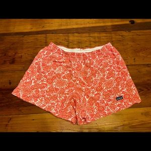 Patagonia Baggies Shorts 5” EEWomen’s Pink Floral Print